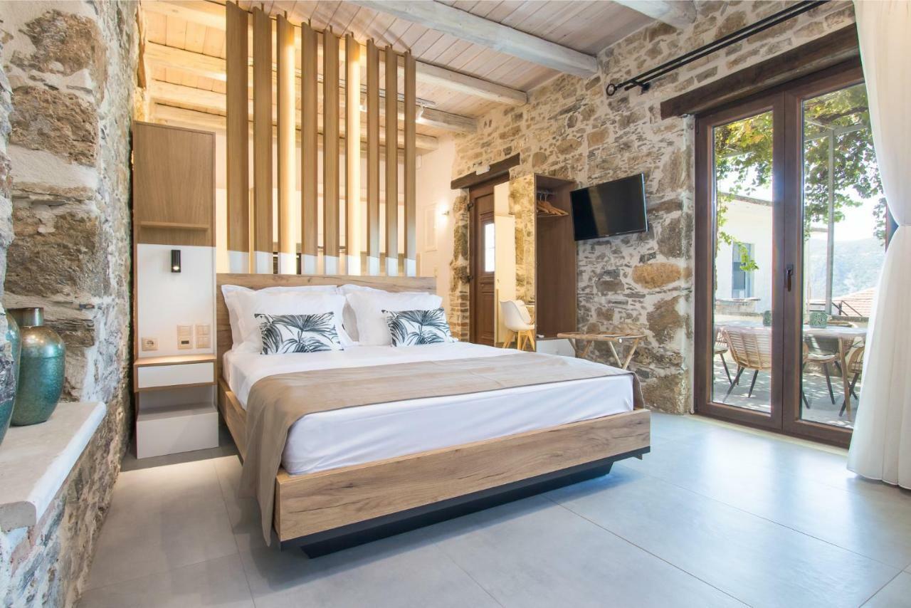 Stairs Homes & Suites Kamaria  외부 사진