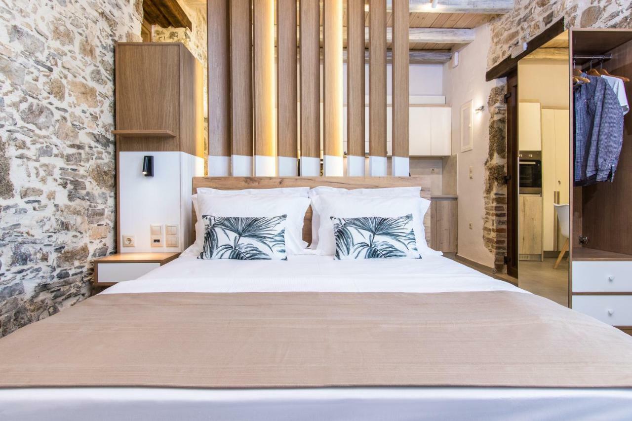 Stairs Homes & Suites Kamaria  외부 사진