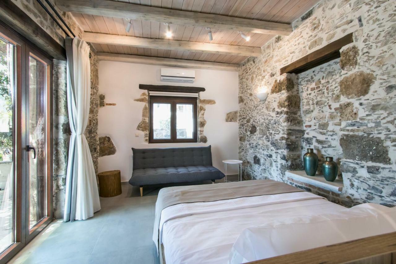 Stairs Homes & Suites Kamaria  외부 사진
